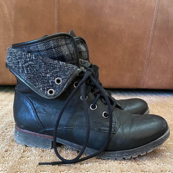 Lace-Up Combat Boots - Picture 1 of 5